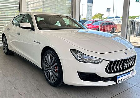 Maserati Ghibli 3.0 Diesel GranLusso Xenon/Navi/CarPlay