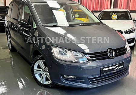 VW Sharan Volkswagen 2.0 TDI 6Sitzer AHK 8xReifen Bi-Xenon Tem