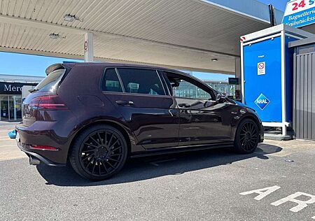 VW Golf GTI Volkswagen