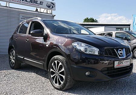 Nissan Qashqai Scheckheft 2. Hand Pano Rückfahrkamera Navi AUX