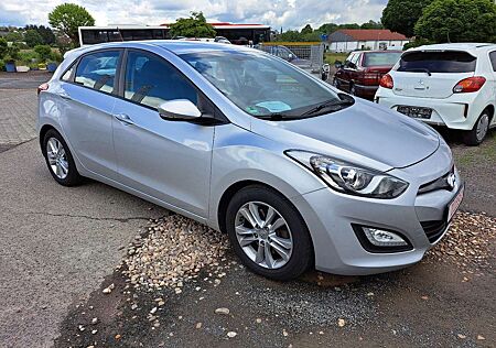 Hyundai i30 FIFA World Cup Edition**Garantie**TOP**