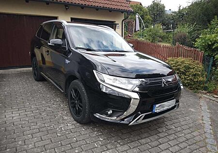 Mitsubishi Outlander 2.4 4WD Plug-In Hybrid