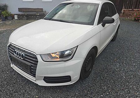 Audi A1 TDI*DSG*