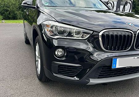 BMW X1 sDrive18d Aut. Advantage/Schefkheft/Autom.