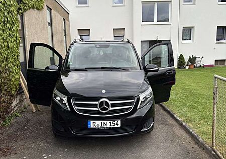 Mercedes-Benz V 250 (BlueTEC) d extralang 7G-TRONIC Avantgarde Edition