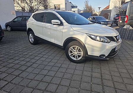 Nissan Qashqai 1.6 DIG-T N-Vision
