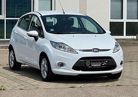 Ford Fiesta Titanium Euro5 Klima Xenon Tüv/Au 05.2026