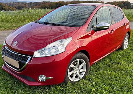 Peugeot 208 gebraucht kaufen Peugeot 208 82 VTI Style