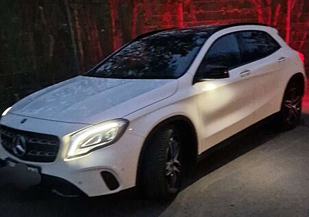 Mercedes-Benz GLA 250