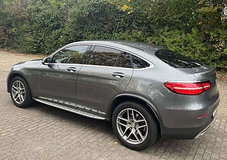 Mercedes-Benz GLC 250 4Matic 9G-TRONIC AMG Line