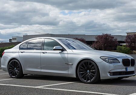BMW 730d 730 / Voll / gepflegt / 21 Zoll