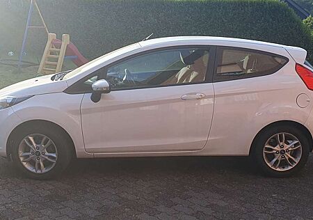 Ford Fiesta 3-Türer 1.25 SYNC Edition