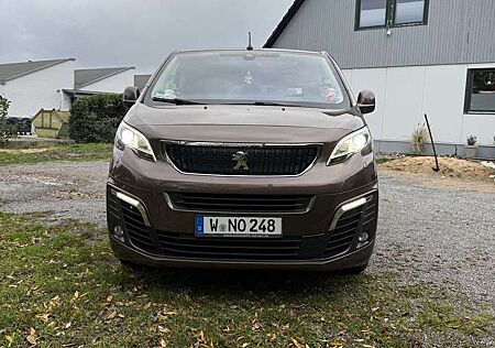 Peugeot Traveller L2 2.0 BlueHDi 150