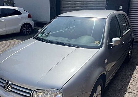 VW Golf Volkswagen 1.6 Special