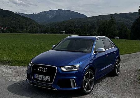 Audi RS Q3 2.5 TFSI quattro