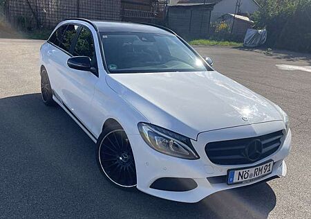 Mercedes-Benz C 200 C-Klasse T-Modell Diesel d T 7G-TRONIC AMG Line