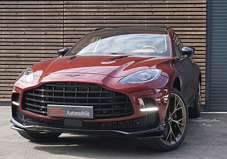 Aston Martin DBX 707 MY25 B&W Keramik Monotone 23´ CarPlay
