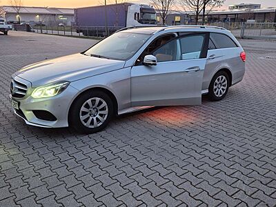 Mercedes-Benz E 300 E 300 T BlueTEC 7G-TRONIC AMG Paket