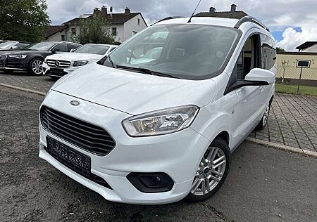 Ford Tourneo Courier Titanium