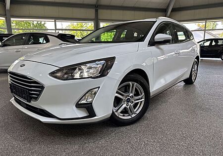 Ford Focus Tur C & C Aut.Navi LED AHK Winter PDC