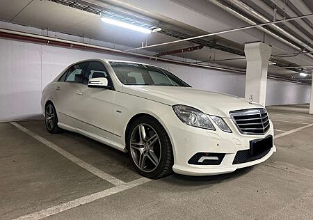 Mercedes-Benz E 200 CDI DPF BlueEFFICIENCY 7G-TRONIC Avantgarde