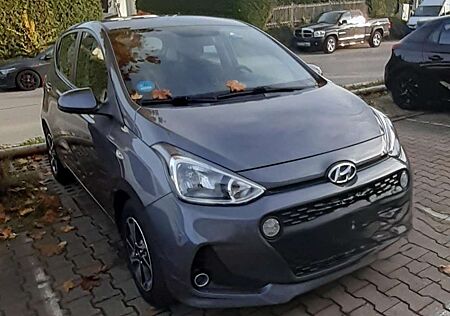 Hyundai i10 1.2 YES!