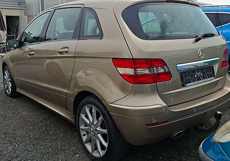 Mercedes-Benz B 200 Autotronic