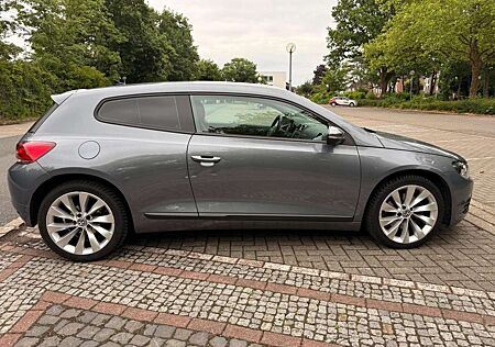 VW Scirocco Volkswagen 1,4 TSI DSG