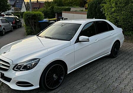 Mercedes-Benz E 220 BlueTEC 9G-TRONIC Edition