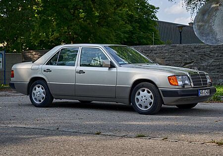 Mercedes-Benz E 400 400 E