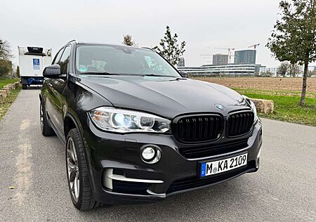 BMW X5 Diesel xDrive30d AHK,360*,