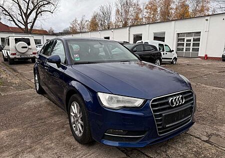 Audi A3 1.4 Sportback attraction