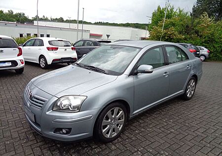 Toyota Avensis 2.4 VVT-i Executive, Navi,Klimaautomatik
