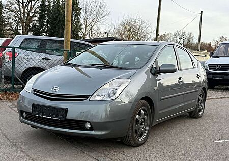 Toyota Prius (Hybrid) Sol