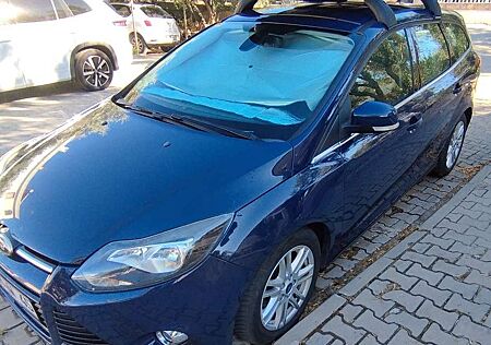 Ford Focus Turnier 1.6 TDCi DPF Start-Stopp-System Titanium