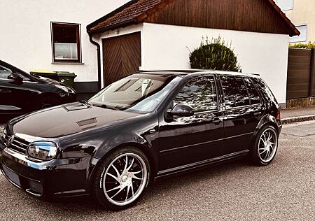 VW Golf GTI Volkswagen 1.8 Turbo