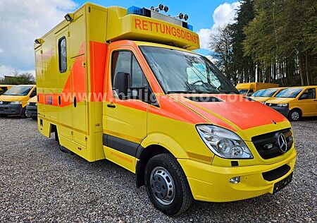 Mercedes-Benz Sprinter Krankenwagen Rettungswagen Ambulance