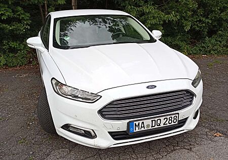Ford Mondeo 2.0 Hybrid Start-Stopp CVT