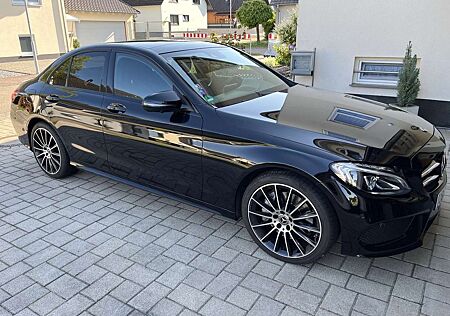 Mercedes-Benz C 300 9G-TRONIC AMG Line