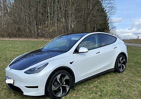Tesla Model Y RWD
