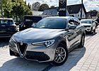 Alfa Romeo Stelvio 2.0 Turbo Q4 Lusso Navi PDC Panorama 18"