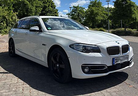 BMW 535d 535 5er Touring Diesel xDrive Touring Sport-Aut.
