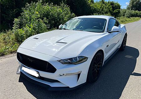 Ford Mustang GT