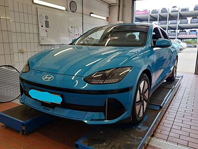 Hyundai IONIQ 6 Garantie*NSCC*WMP*1hand*CAM*SHZ*Navi*LED