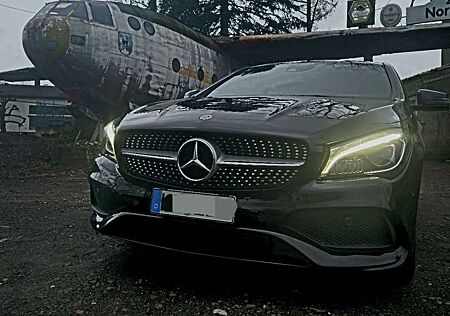 Mercedes-Benz CLA 180 Shooting Brake *AMG* LED Kamera SHZ Navi