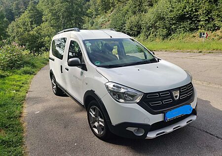 Dacia Dokker +TCe+115+Stepway+Celebration