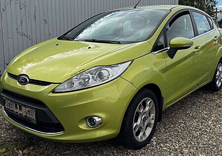 Ford Fiesta gebraucht kaufen Ford Fiesta 1.4 Titanium Klima