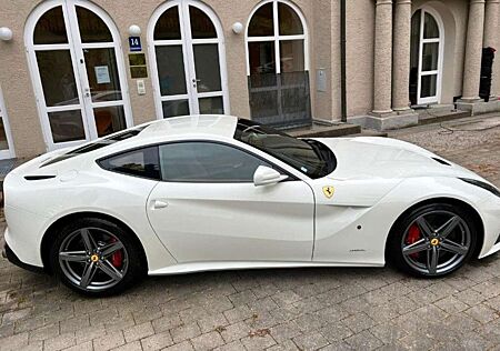 Ferrari F12 Berlinetta 20 Zoll -Scuderia-Service NEU!