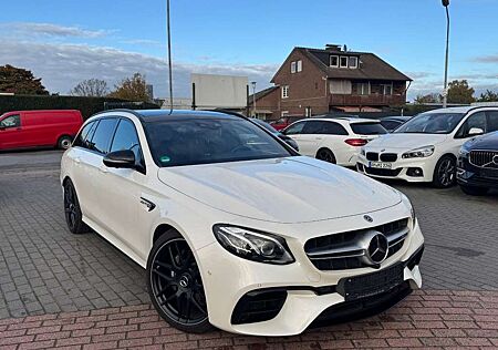 Mercedes-Benz E 63 AMG T 4Matic | WIDESCREEN | PANO | 360°
