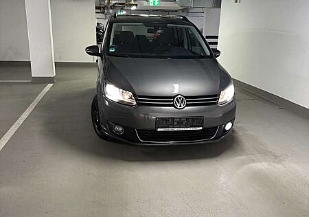 VW Touran Volkswagen 1.2 TSI BlueMotion Technology Trendline